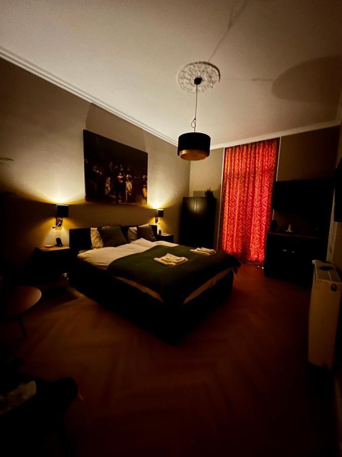 D10 Apartments Breda Bagian luar foto